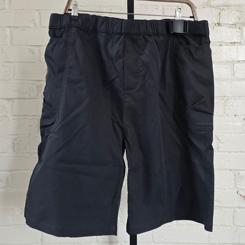 Endura Men’s Corner V Shorts - Size XXL - NWT Black Mountain Bike Cycling Shorts